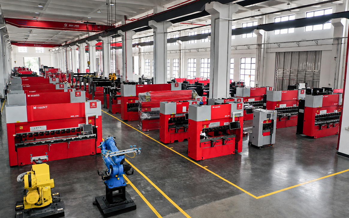 A large-scale intelligent production base with standardized lines delivers sheet metal equipment stably and efficiently, supporting global orders with solid capacity.